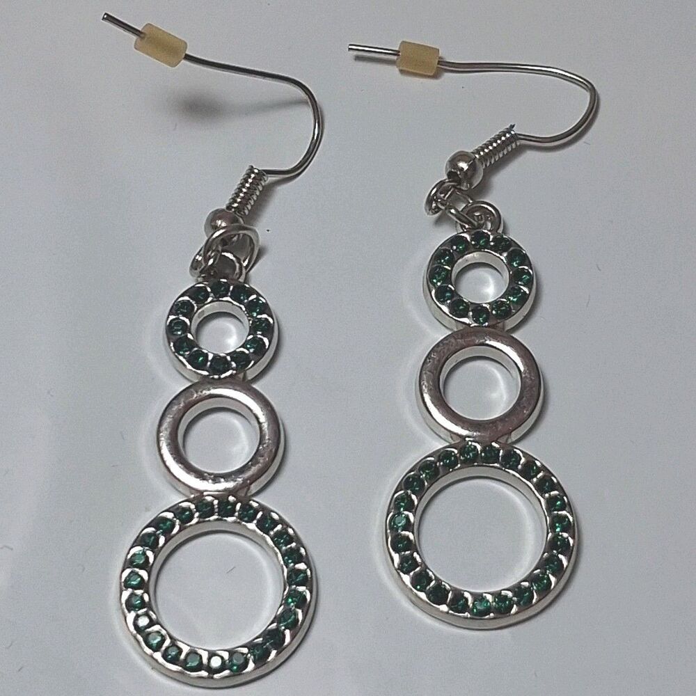 SILVER GREEN RHINESTONE TRIPLE CIRCLE DROP DANGLE EARRINGS SHINY TEXTURED BACK
